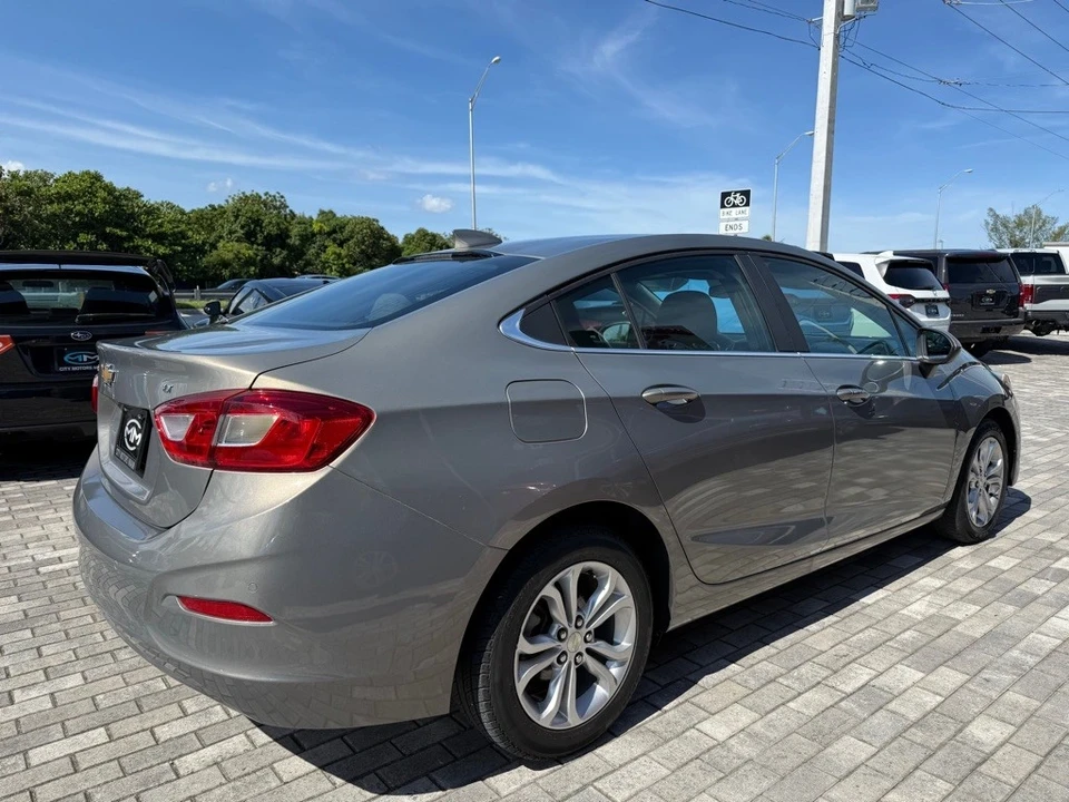2019 Chevrolet Cruze - Image 10 of 21