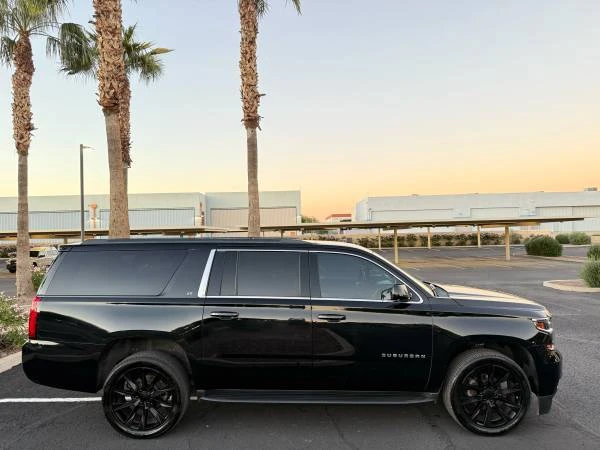 2019 Chevrolet Suburban 11th Gen - Image 4 of 20