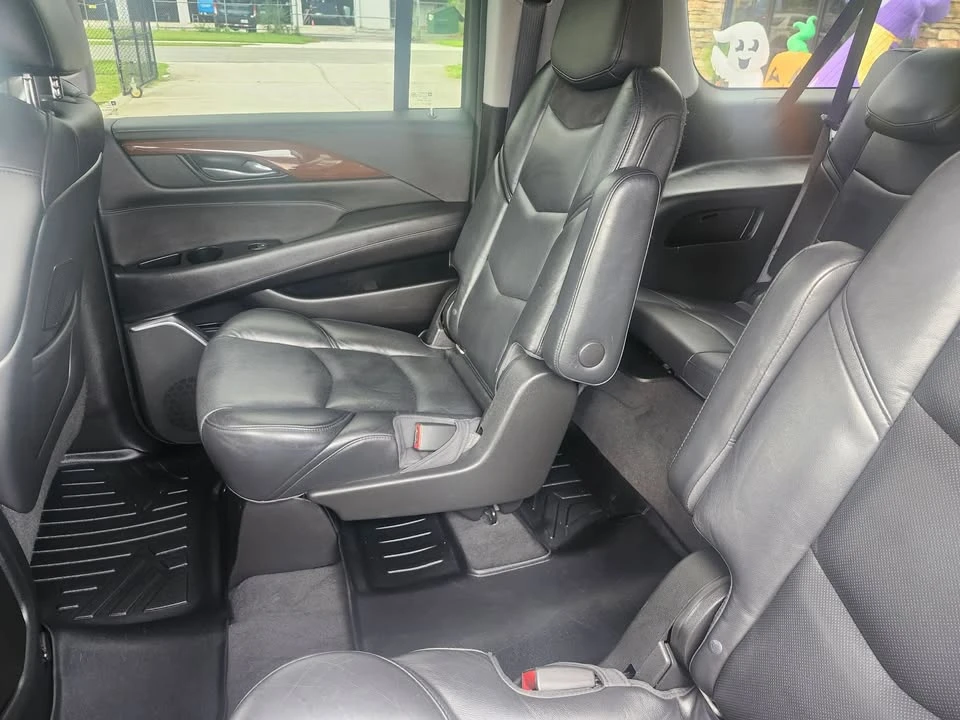2019 Cadillac Escalade 4th Gen - Image 15 of 18