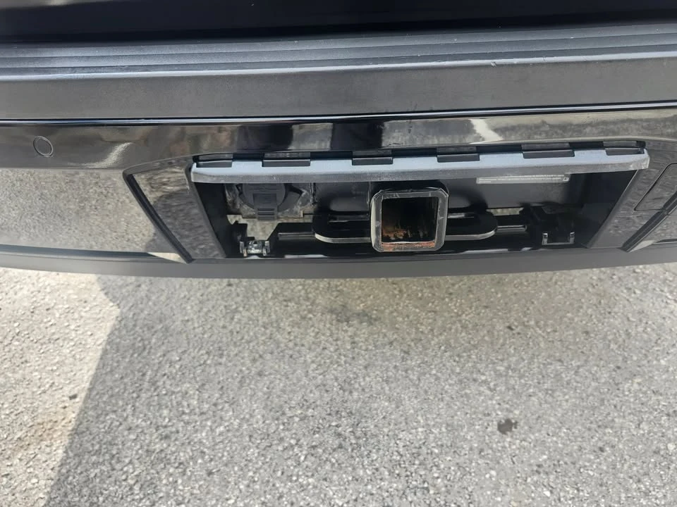 2019 Cadillac Escalade 4th Gen - Image 12 of 18