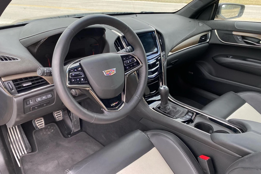 2019 Cadillac ATS-V - Image 23 of 31