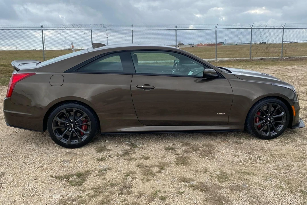 2019 Cadillac ATS-V - Image 9 of 31