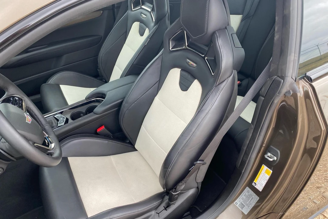2019 Cadillac ATS-V - Image 24 of 31