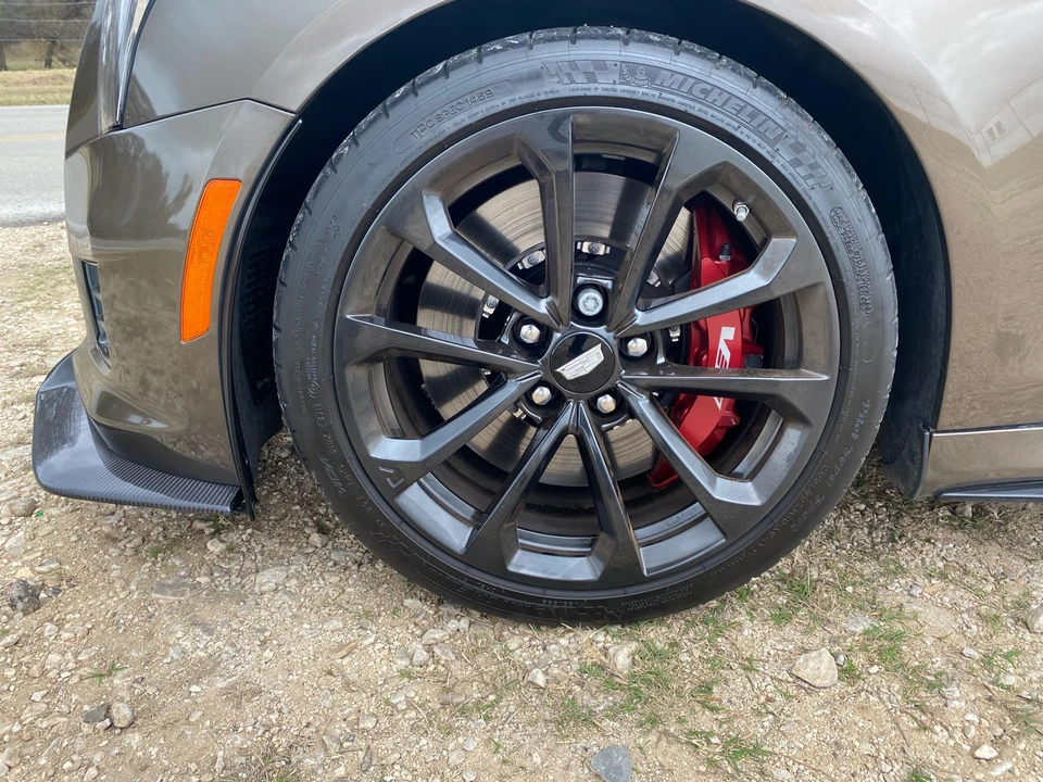 2019 Cadillac ATS-V - Image 19 of 31