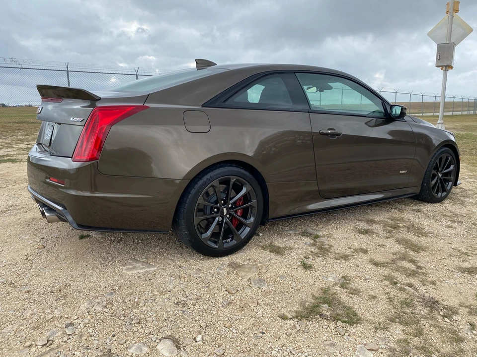 2019 Cadillac ATS-V - Image 8 of 31