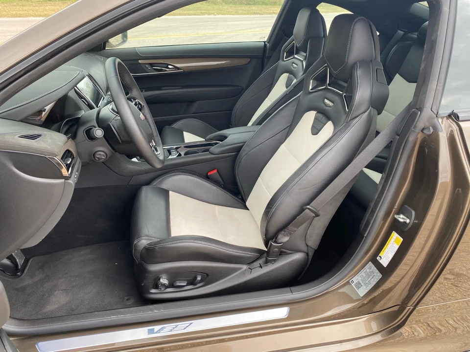 2019 Cadillac ATS-V - Image 28 of 31