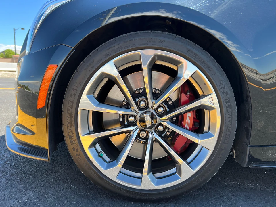 2019 Cadillac ATS-V - Image 22 of 31