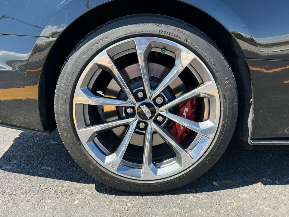 2019 Cadillac ATS-V - Image 24 of 31