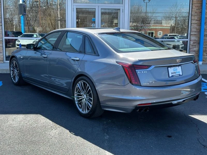 2019 Cadillac CT6 - Image 10 of 12