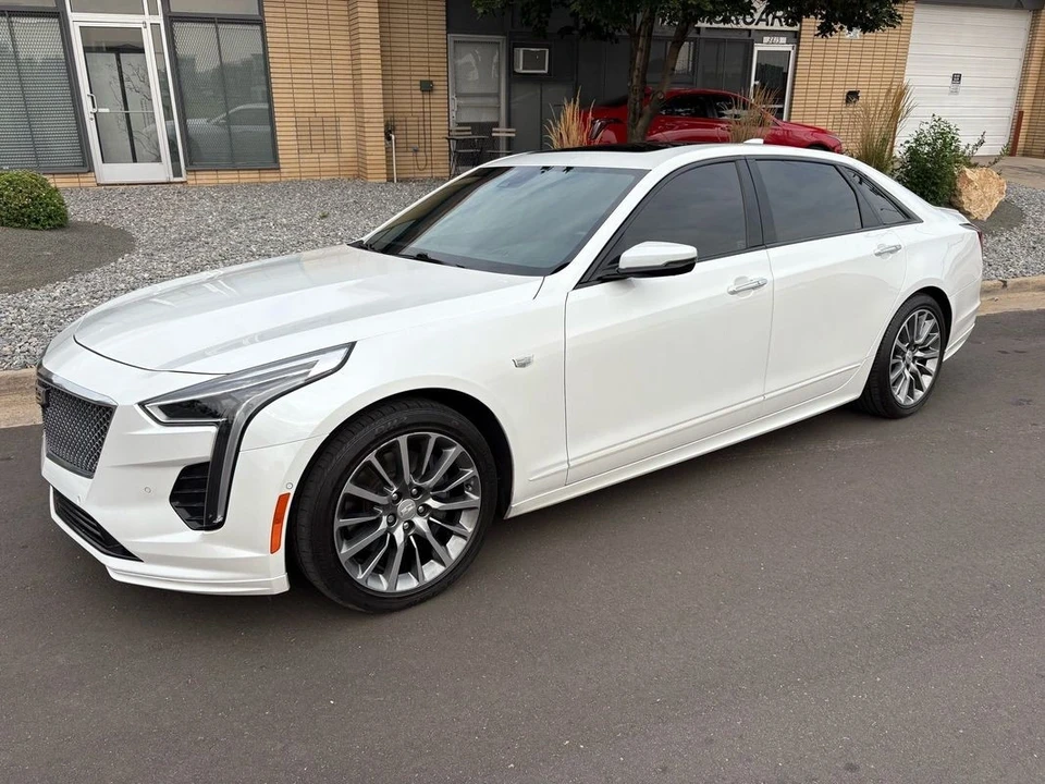 2019 Cadillac CT6-V - Image 12 of 21