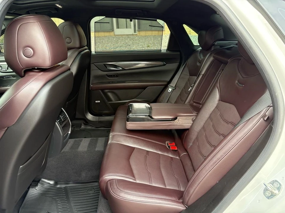 2019 Cadillac CT6-V - Image 10 of 21