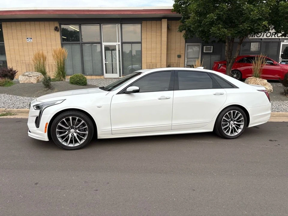 2019 Cadillac CT6-V - Image 15 of 21