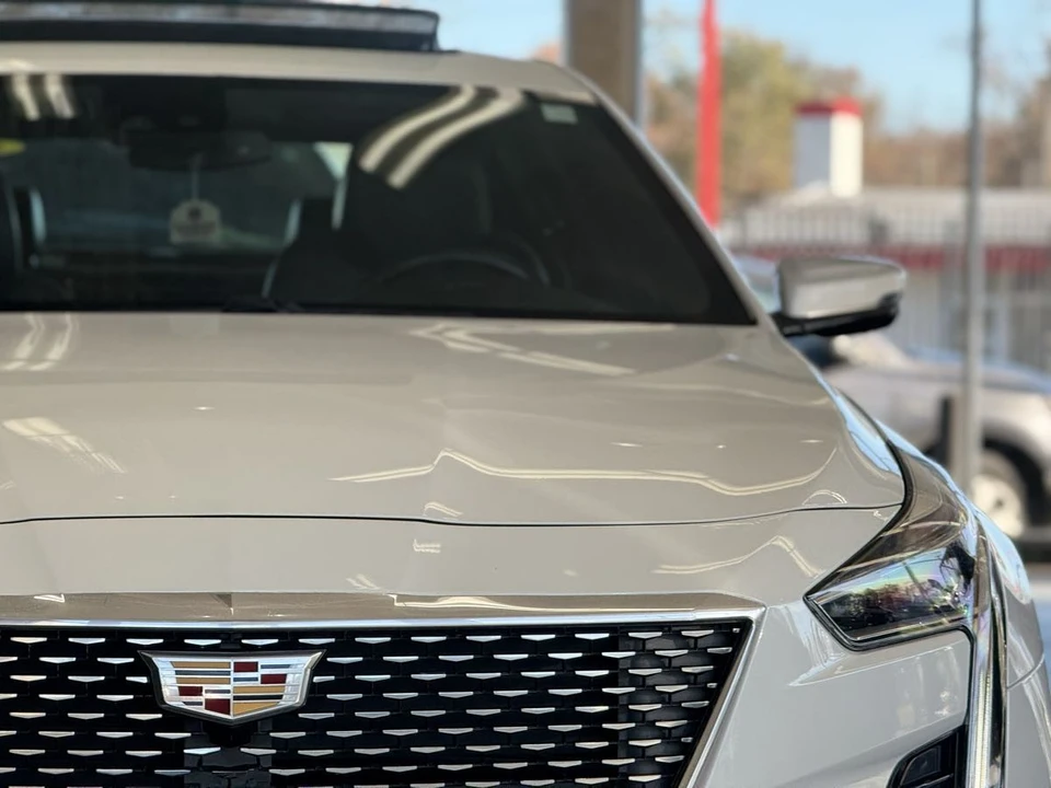 2019 Cadillac CT6 - Image 18 of 21