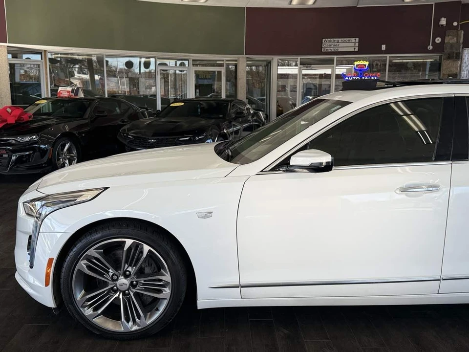 2019 Cadillac CT6 - Image 9 of 12