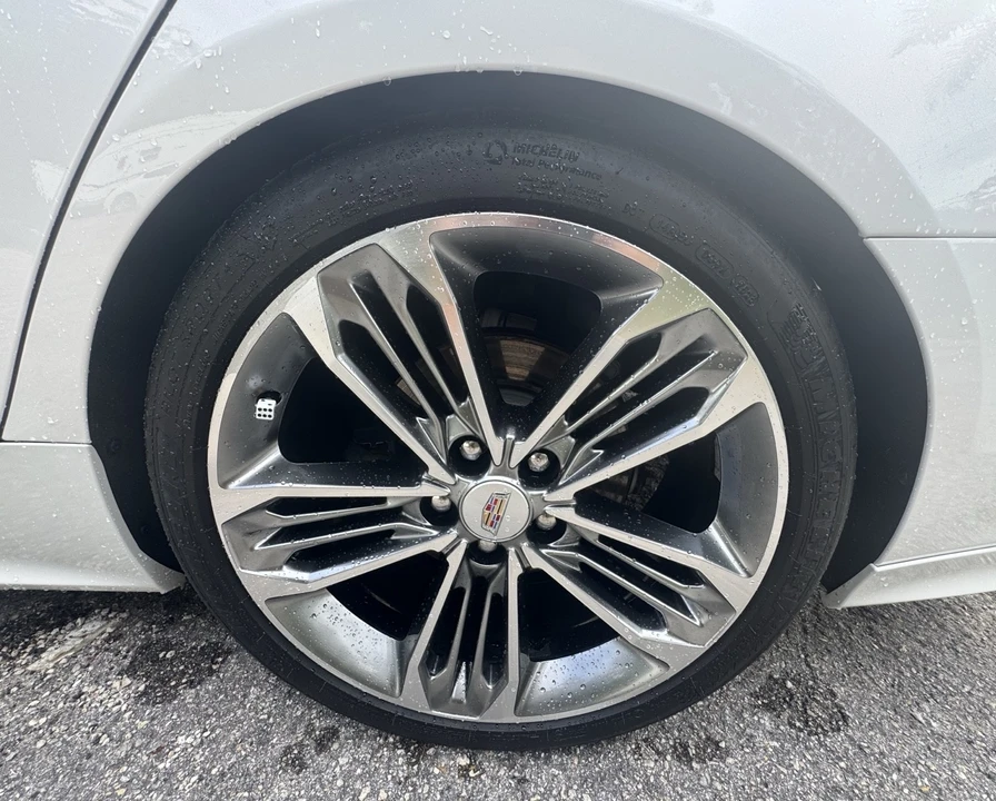 2019 Cadillac CT6 - Image 8 of 17