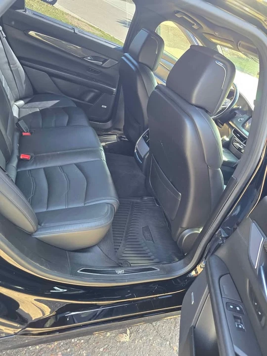 2019 Cadillac CT6 - Image 9 of 10