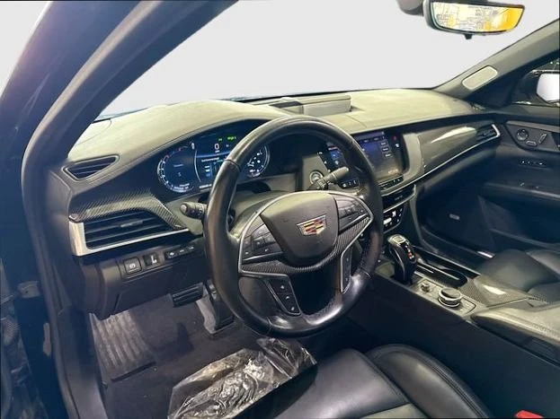 2019 Cadillac CT6-V - Image 8 of 18