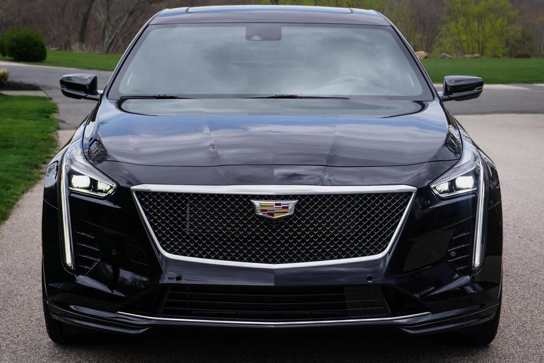 2019 Cadillac CT6-V - Image 2 of 5