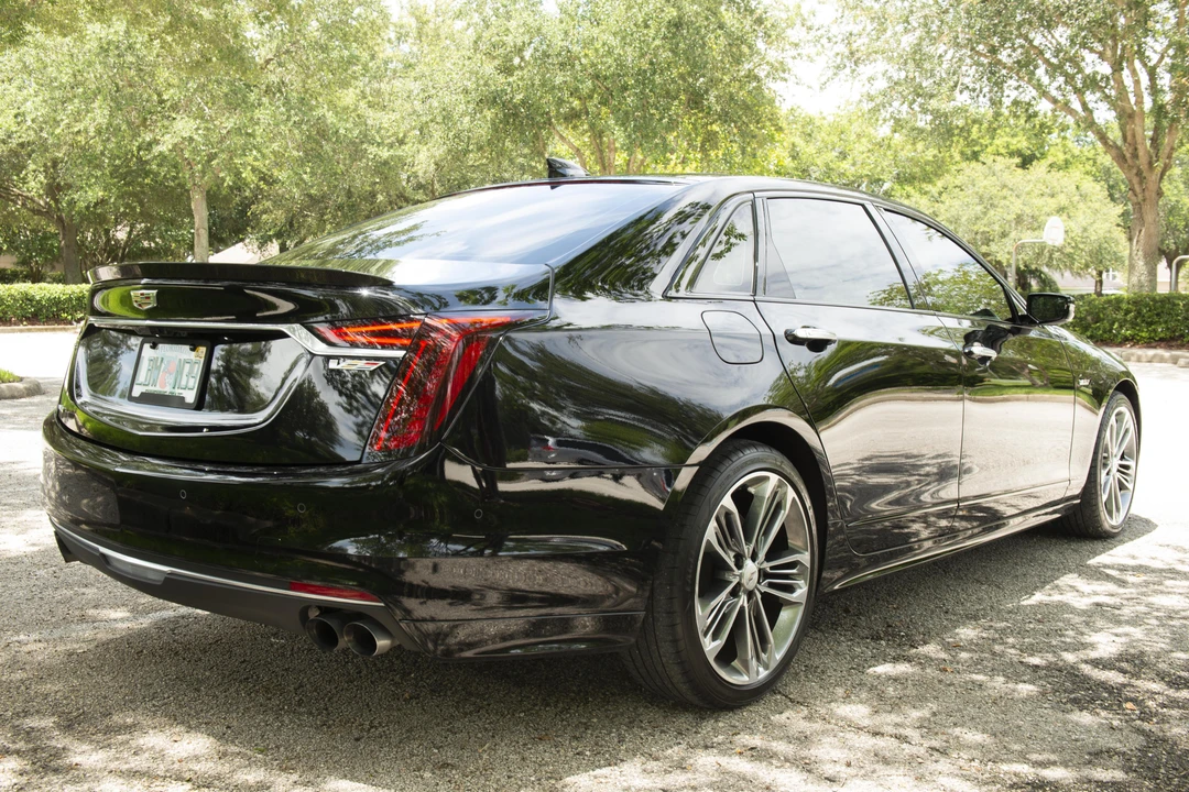 2019 Cadillac CT6-V - Image 16 of 25