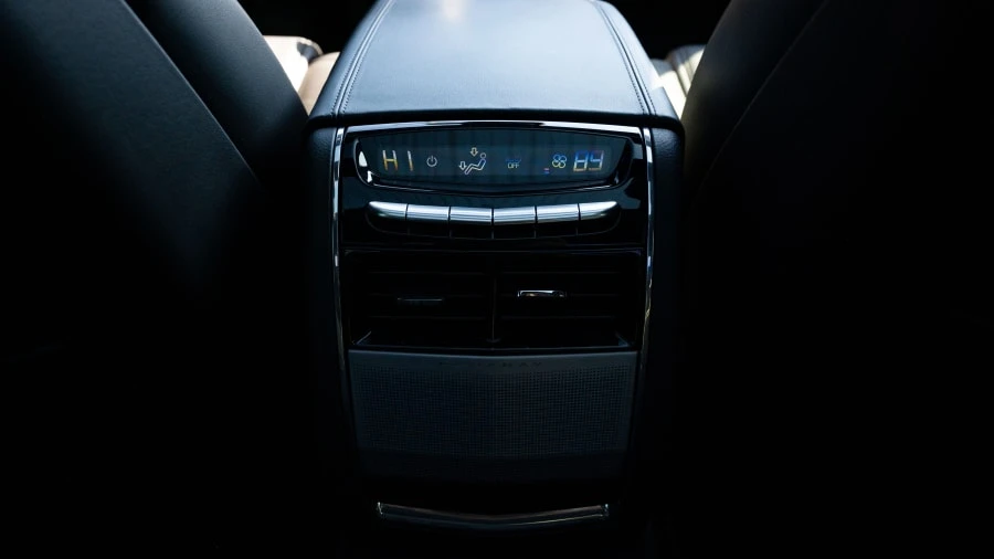 2019 Cadillac CT6-V - Image 26 of 31