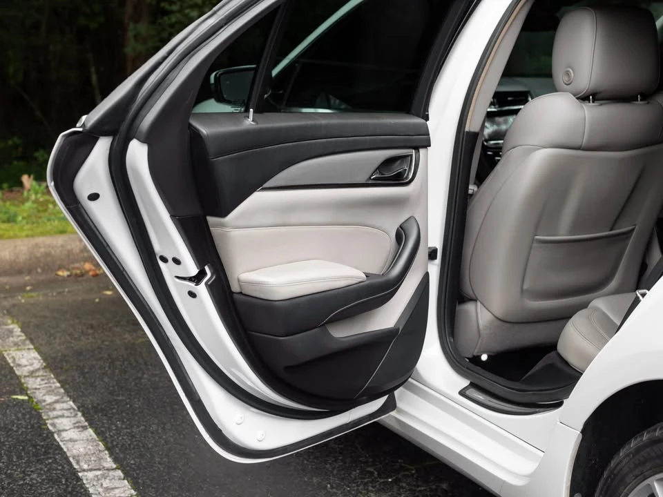 2019 Cadillac CTS 3rd Gen - Image 18 of 20