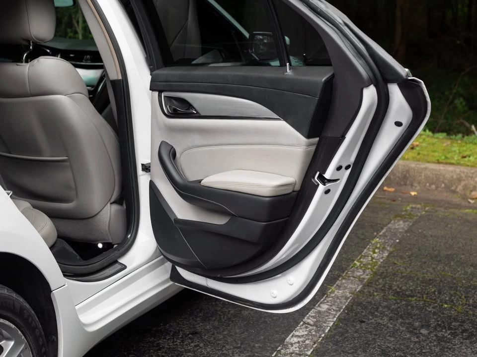 2019 Cadillac CTS 3rd Gen - Image 19 of 20