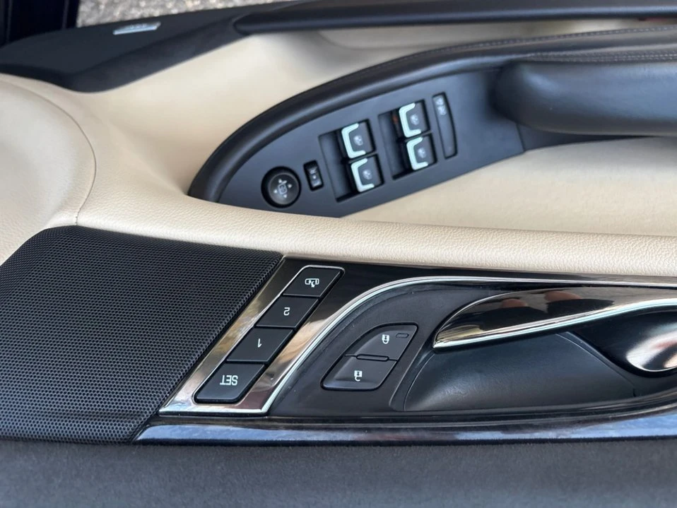 2019 Cadillac CTS 3rd Gen - Image 17 of 20