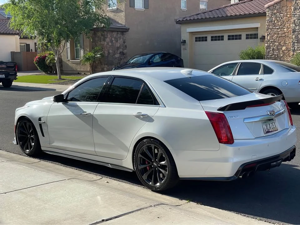 2019 Cadillac CTS 3rd Gen - Image 17 of 19