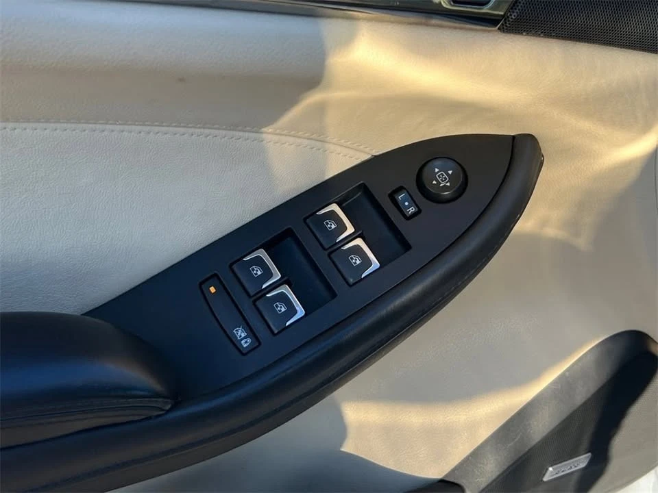 2019 Cadillac CTS 3rd Gen - Image 19 of 20