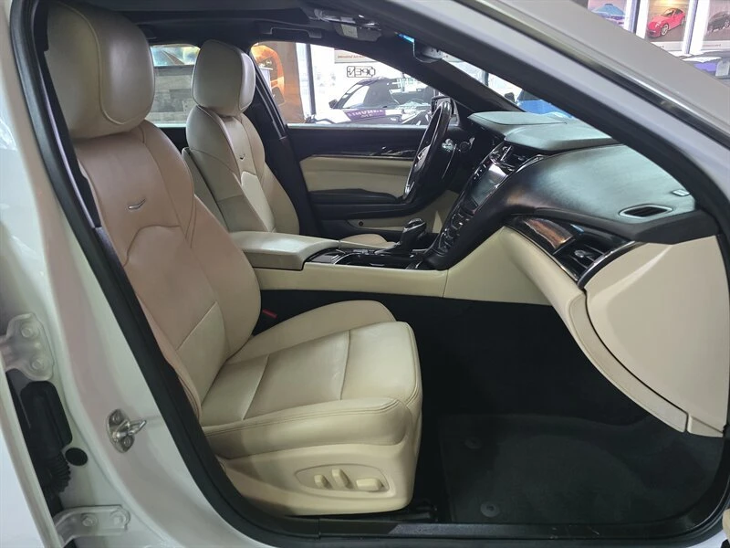 2019 Cadillac CTS 3rd Gen - Image 14 of 20