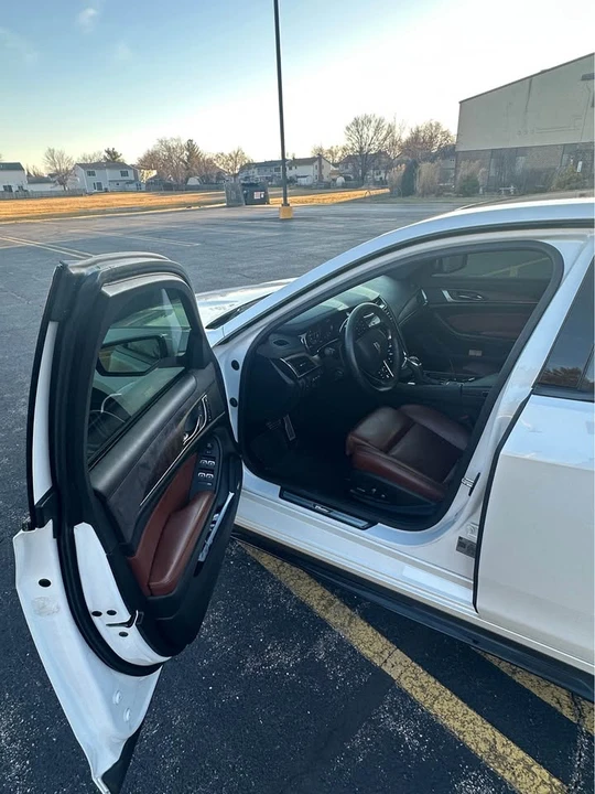 2019 Cadillac CTS 3rd Gen - Image 9 of 18