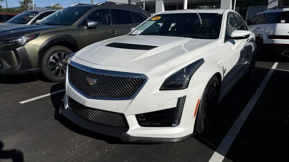 2019 Cadillac CTS-V 3rd Gen - Image 2 of 5
