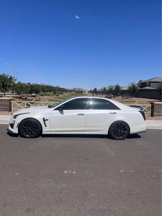 2019 Cadillac CTS 3rd Gen - Image 5 of 17