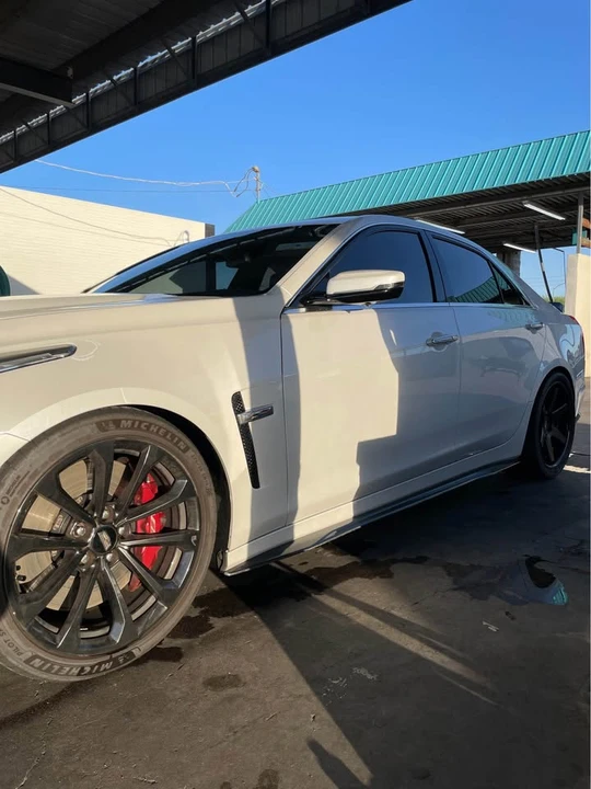 2019 Cadillac CTS-V 3rd Gen - Image 11 of 20