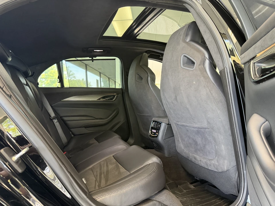 2019 Cadillac CTS 3rd Gen - Image 16 of 24