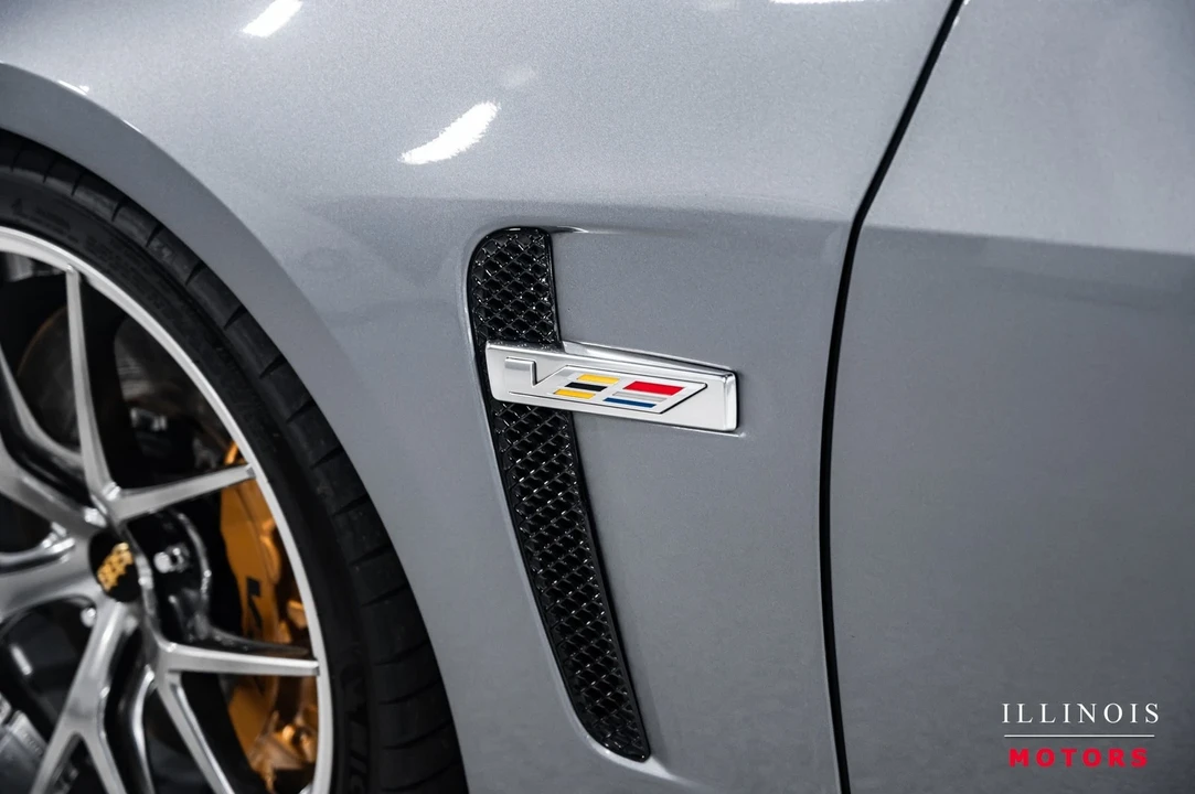 2019 Cadillac CTS 3rd Gen - Image 17 of 21