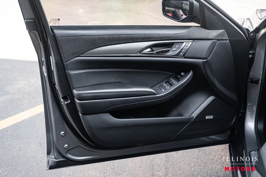 2019 Cadillac CTS 3rd Gen - Image 20 of 21