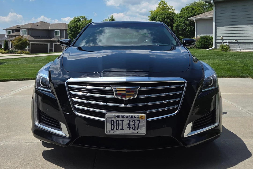 2019 Cadillac CTS 3rd Gen - Image 2 of 31