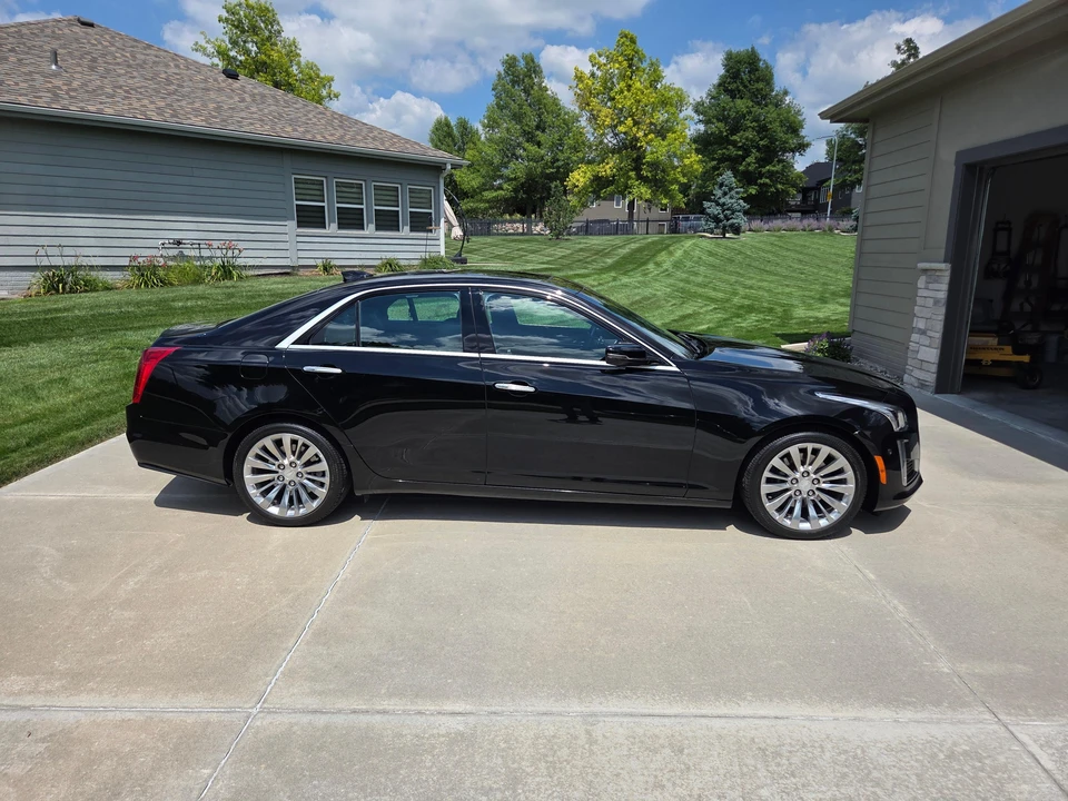 2019 Cadillac CTS 3rd Gen - Image 25 of 31