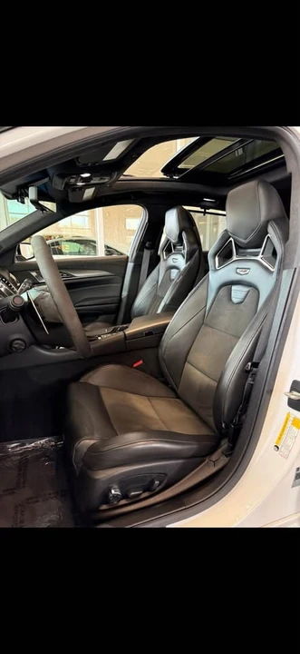 2019 Cadillac CTS 3rd Gen - Image 6 of 8