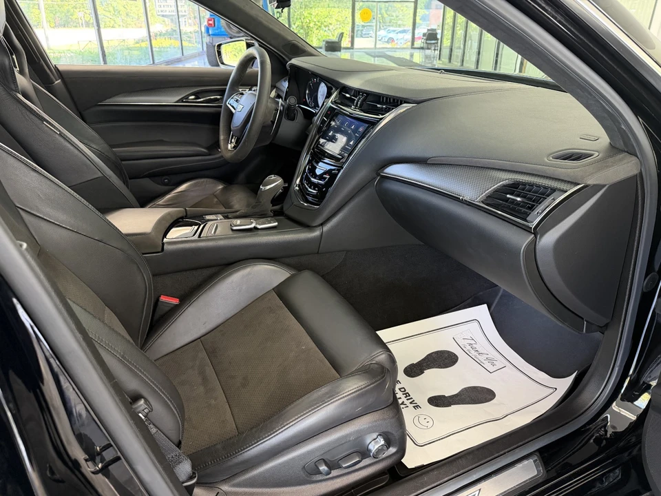 2019 Cadillac CTS-V 3rd Gen - Image 14 of 24
