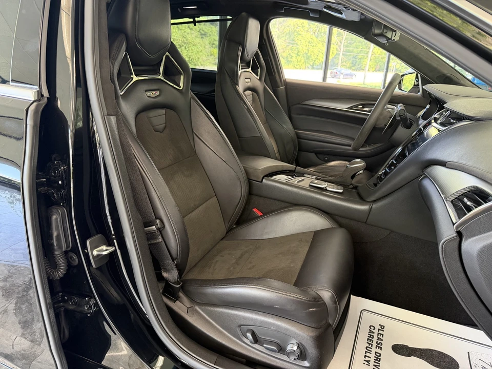 2019 Cadillac CTS-V 3rd Gen - Image 15 of 24