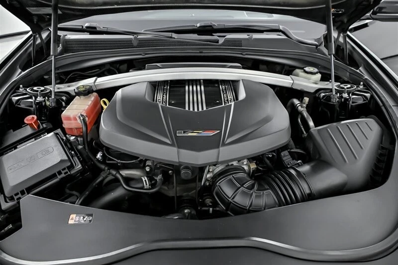 2019 Cadillac CTS 3rd Gen - Image 17 of 21