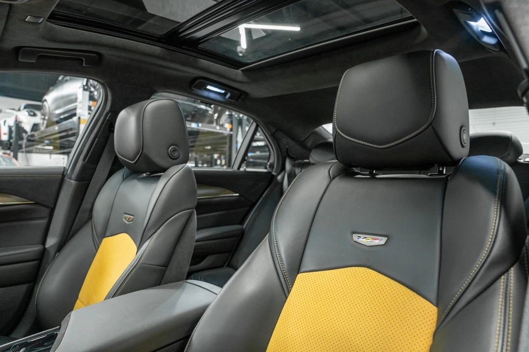 2019 Cadillac CTS-V 3rd Gen - Image 17 of 21