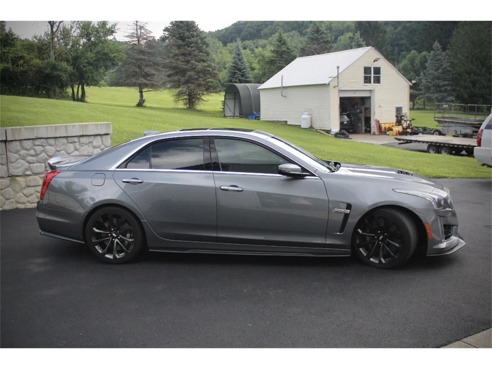 2019 Cadillac CTS-V 3rd Gen - Image 10 of 31