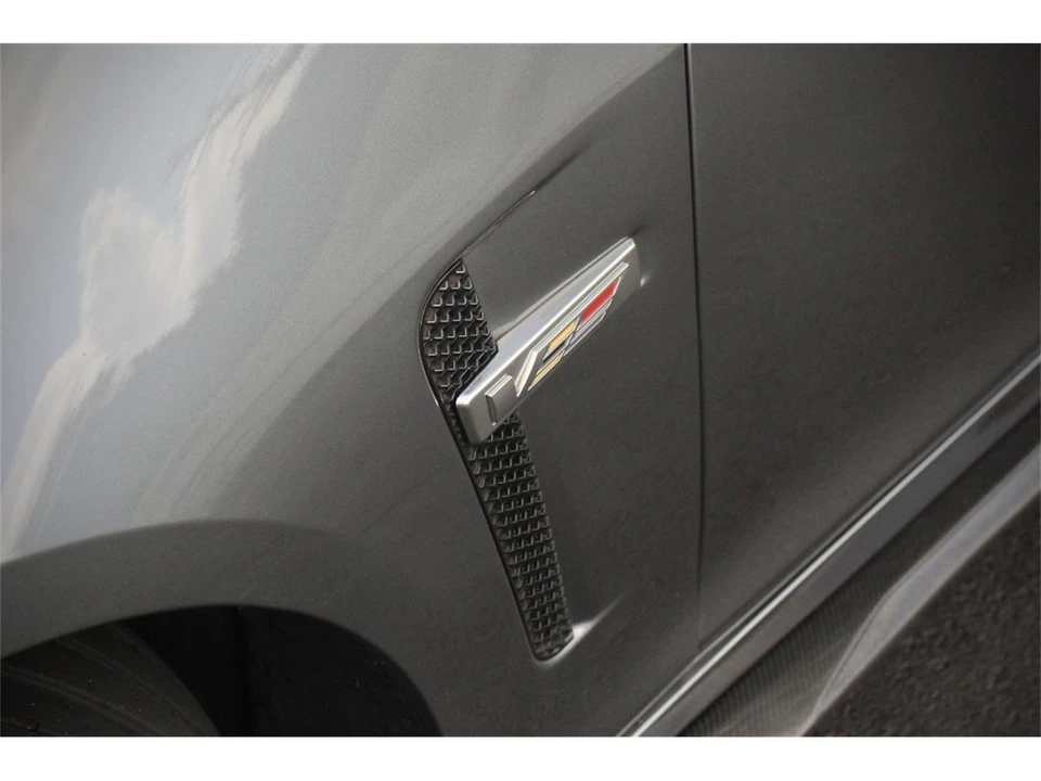 2019 Cadillac CTS-V 3rd Gen - Image 28 of 31