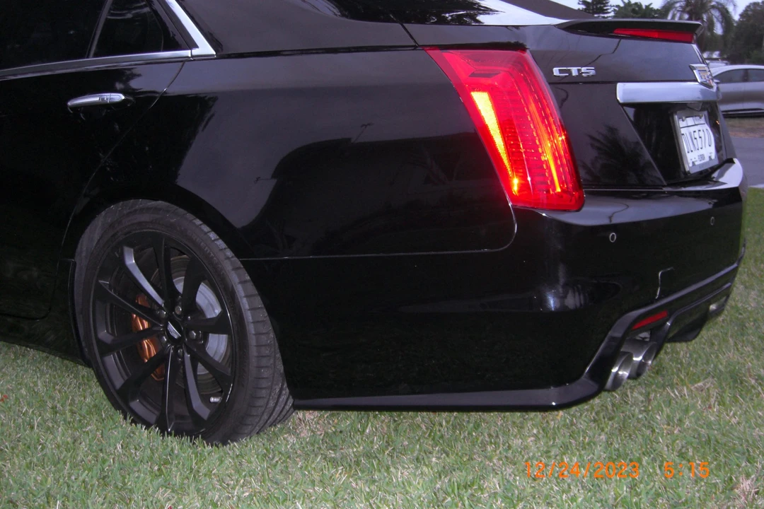 2019 Cadillac CTS-V 3rd Gen - Image 28 of 31