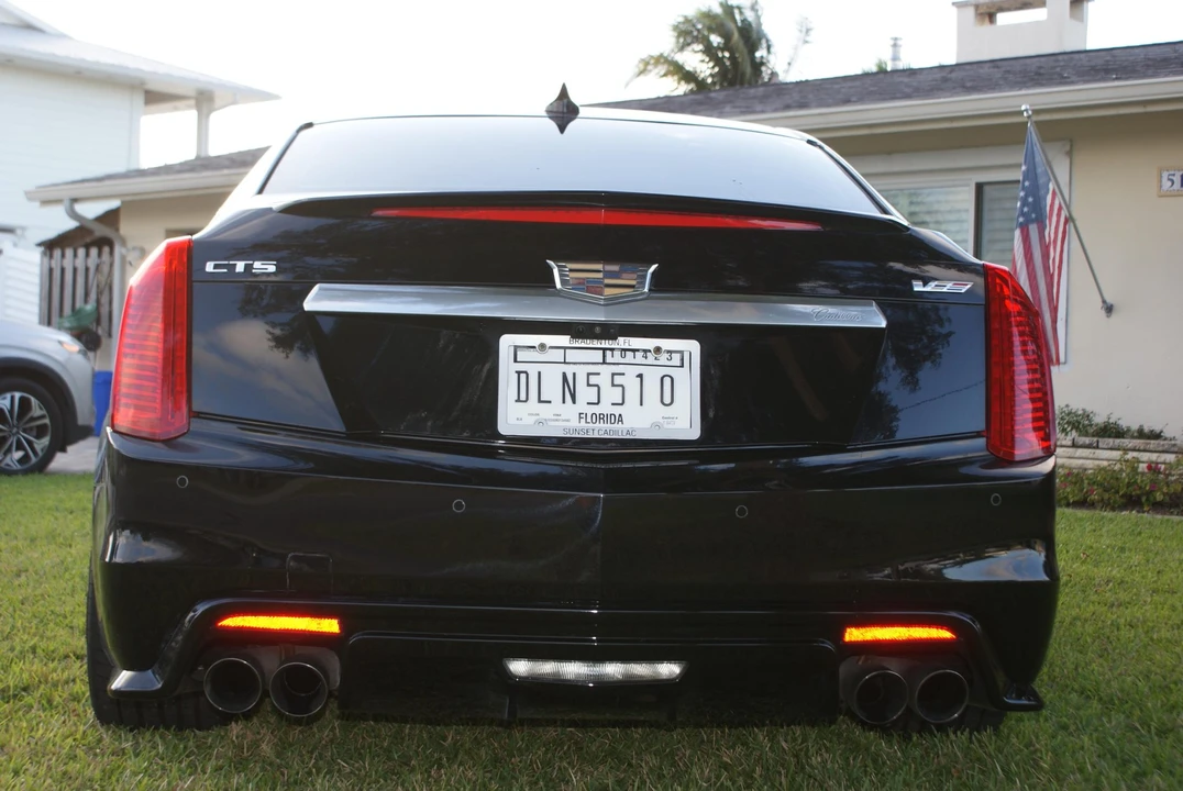 2019 Cadillac CTS-V 3rd Gen - Image 10 of 31
