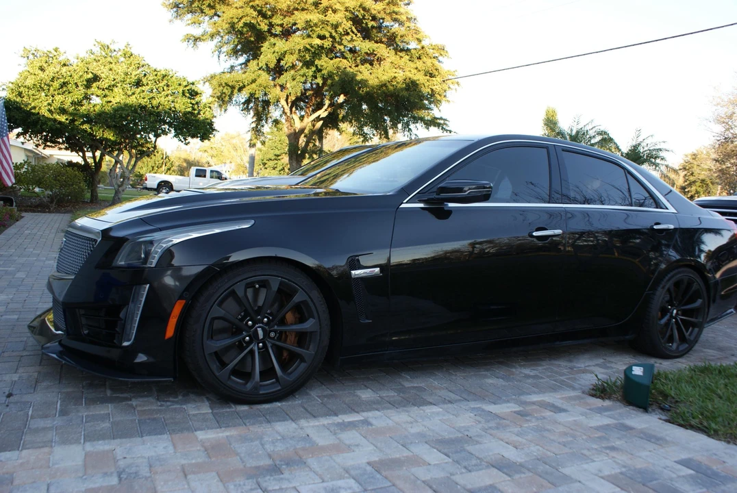 2019 Cadillac CTS-V 3rd Gen - Image 2 of 31