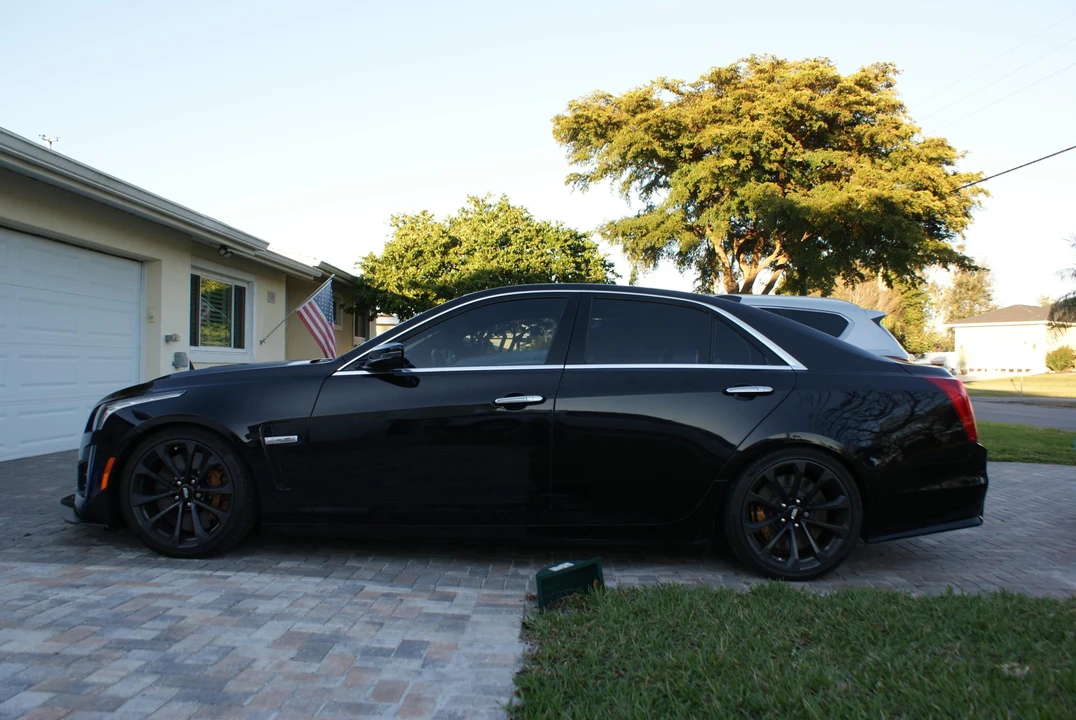 2019 Cadillac CTS-V 3rd Gen - Image 15 of 31